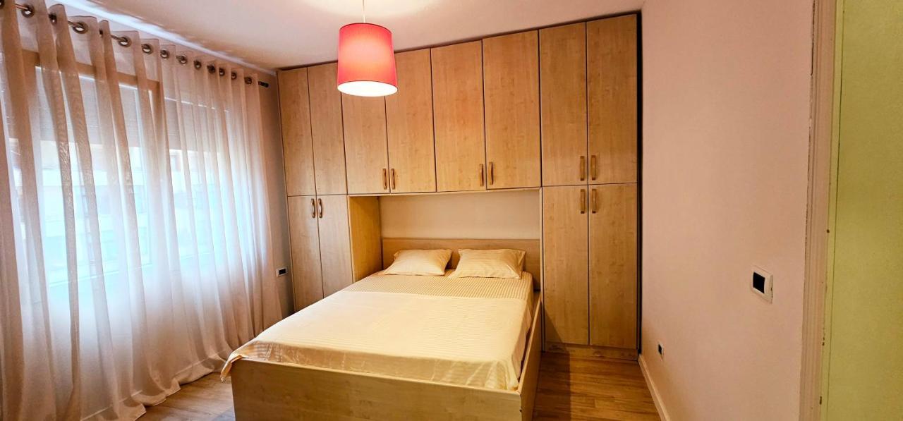 Discover Tirana From Our 3-Room Apartment With Free Parking-Komuna E Parisit Ngoại thất bức ảnh