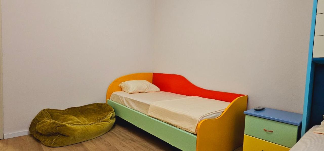 Discover Tirana From Our 3-Room Apartment With Free Parking-Komuna E Parisit Ngoại thất bức ảnh